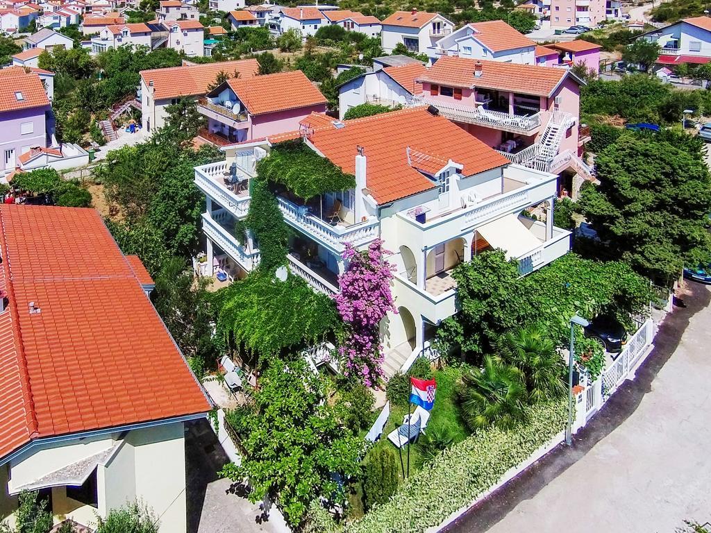 Oaza Tribunj Sea View Apartment Exterior photo